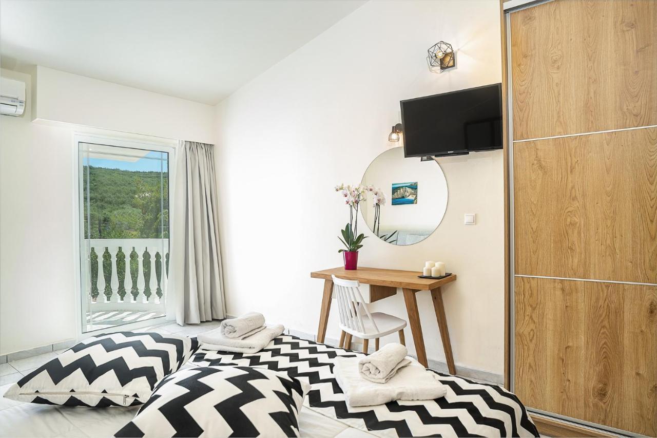Sunrise Rent Rooms Амуді Екстер'єр фото
