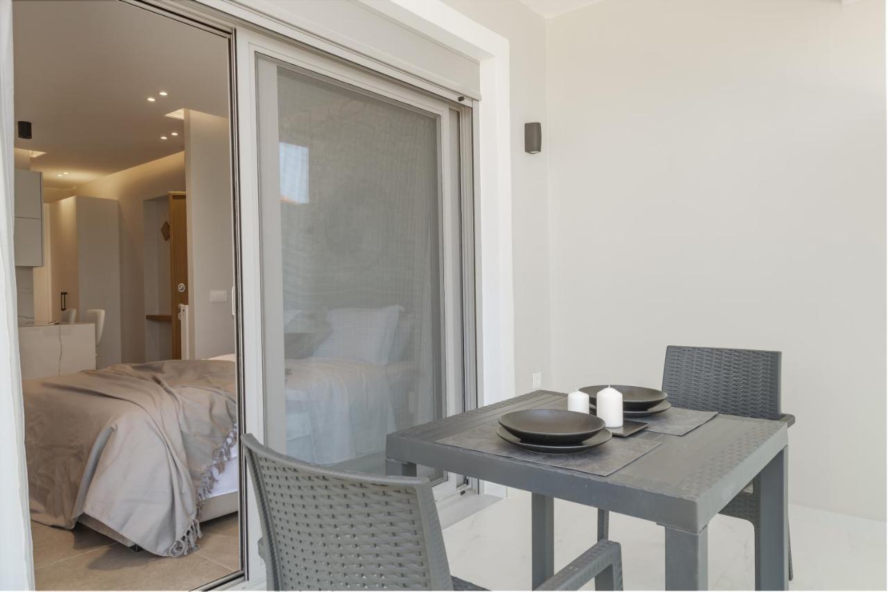Sunrise Rent Rooms Амуді Екстер'єр фото